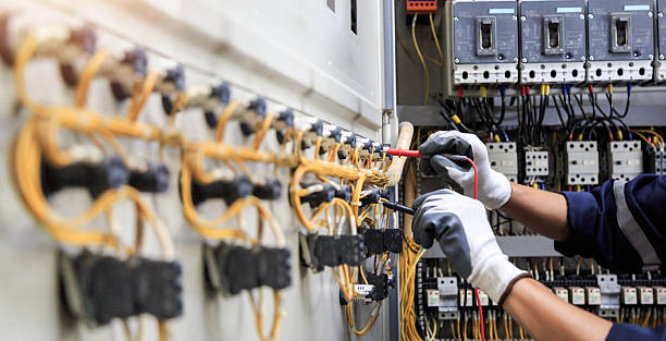 Professional Electrician technician working in Lafayette, IN
